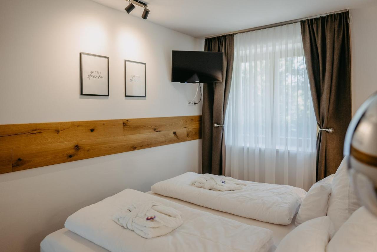 Weinberg Chalets Eisenberg an der Pinka ภายนอก รูปภาพ